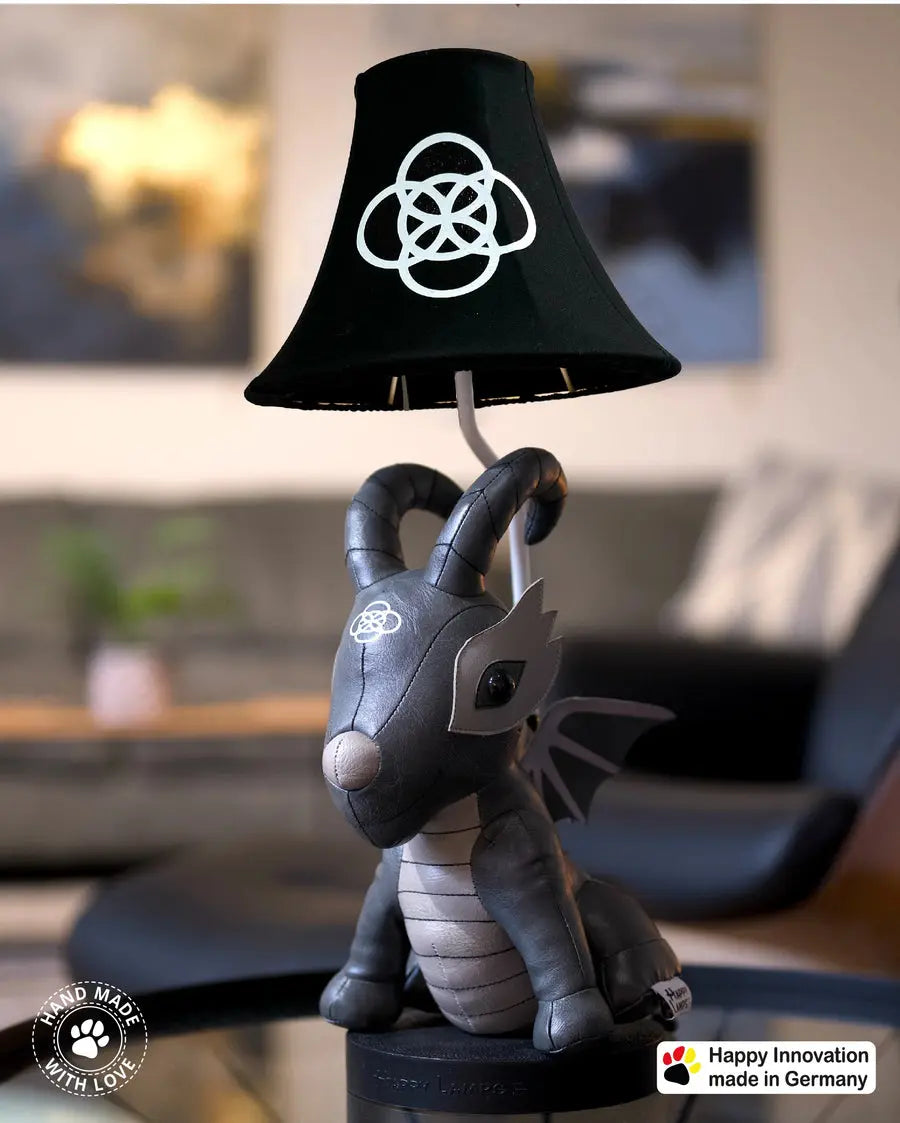 Black Dragon – De stoere draak tafellamp met LED – Happy Lamps