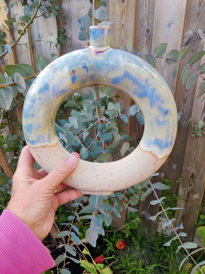 Donut vase alabaster/purple mint