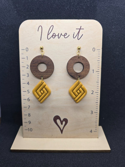 Yellow rhombus earrings with wooden ring