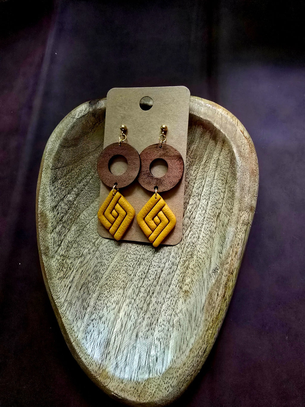 Yellow rhombus earrings with wooden ring