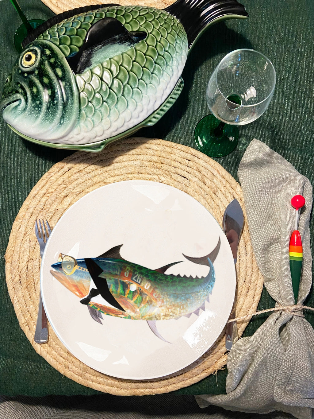The Culinary Catch no.3 The Nightlife Catch - set of 4 dinner plates