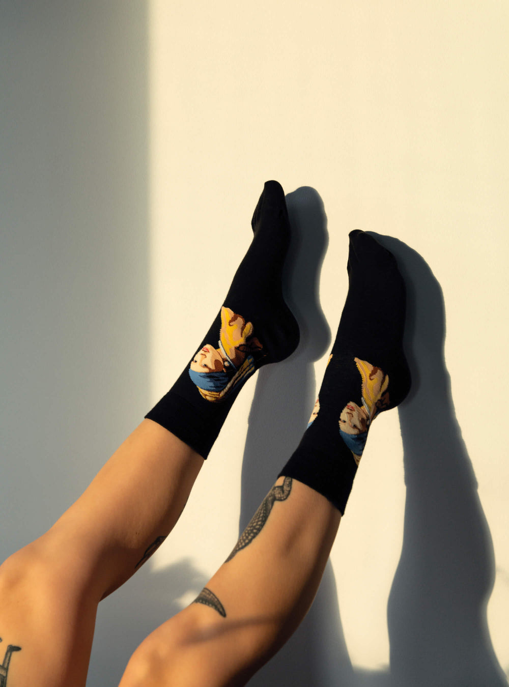 Johannes Vermeer – Girl with a Pearl Earring Art Socks