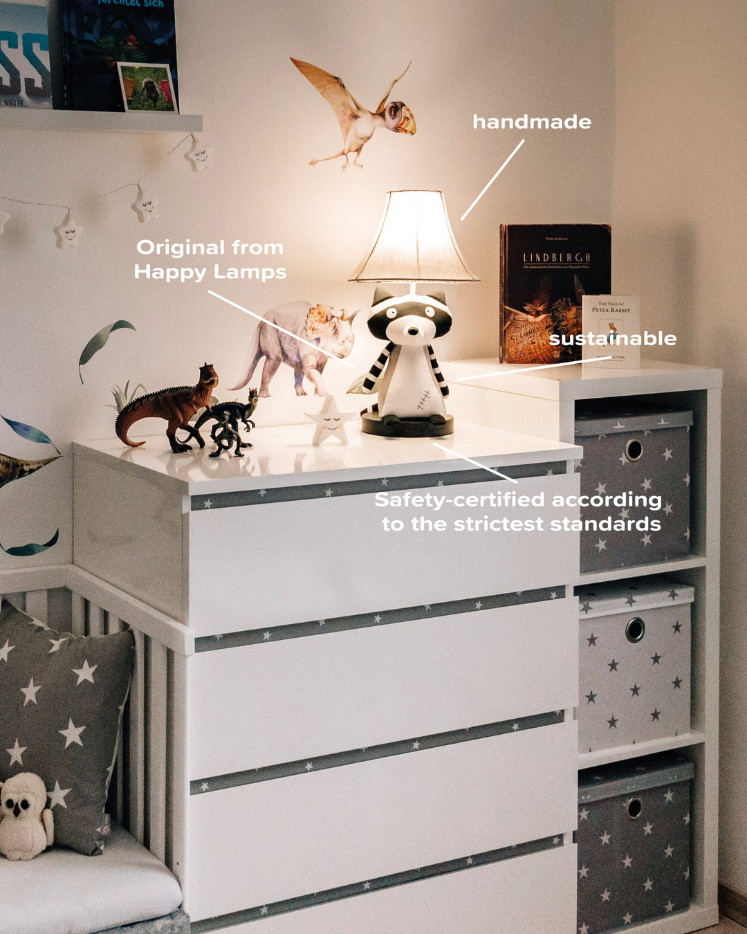 Ben – De ondeugende wasbeer tafellamp met LED – Happy Lamps